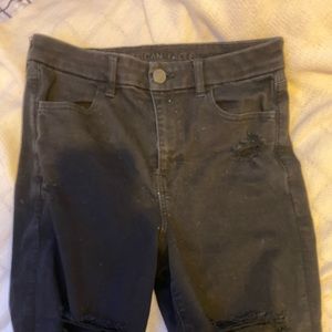 American Eagle ripped black jeans!
